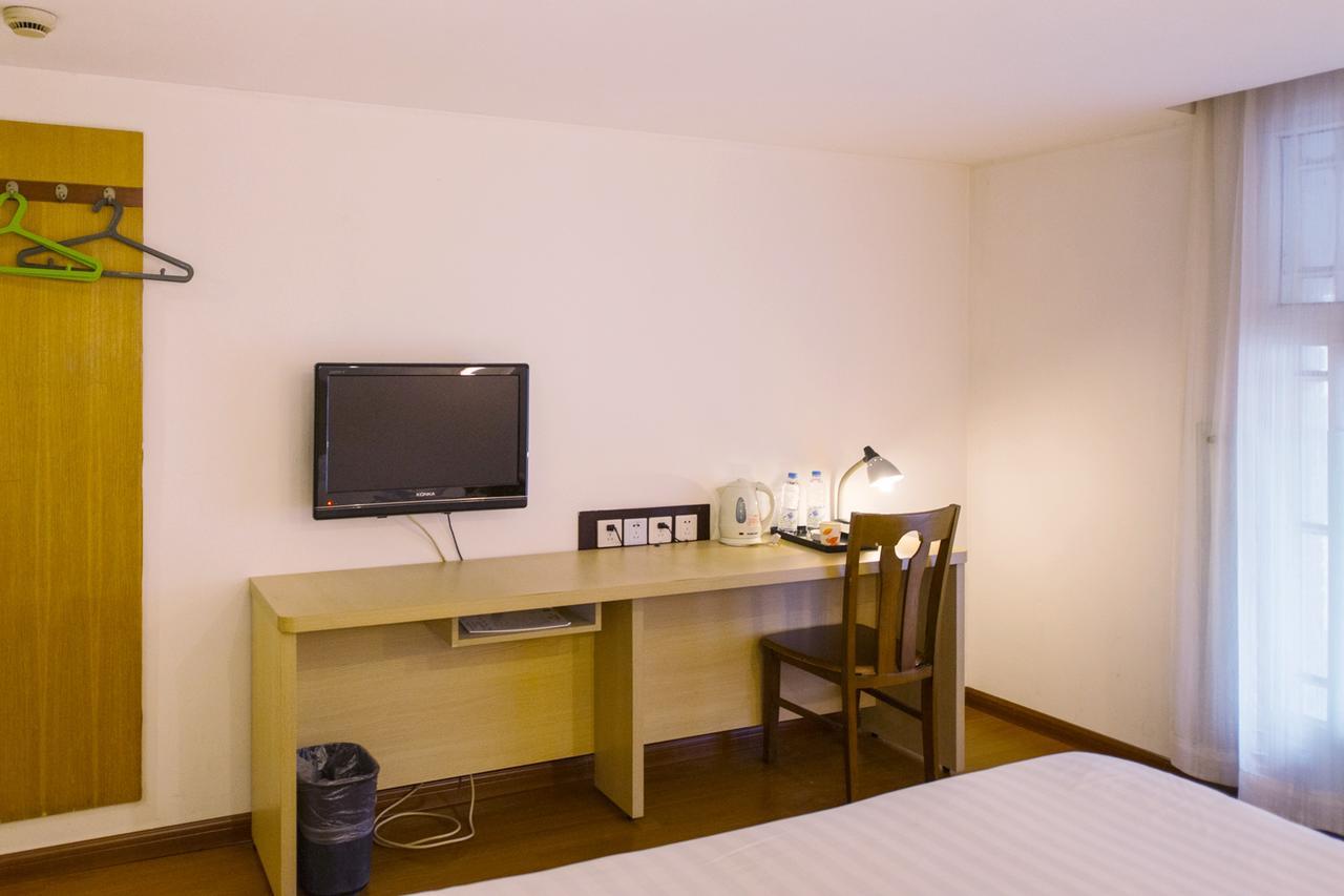 Motel Shanghai Pudong Avenue Yangpu Bridge ภายนอก รูปภาพ