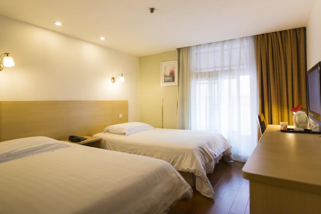 Motel Shanghai Pudong Avenue Yangpu Bridge ภายนอก รูปภาพ