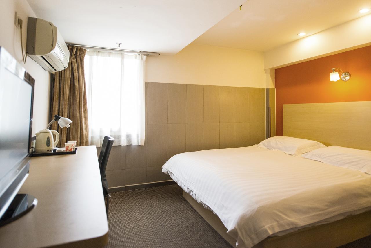 Motel Shanghai Pudong Avenue Yangpu Bridge ภายนอก รูปภาพ